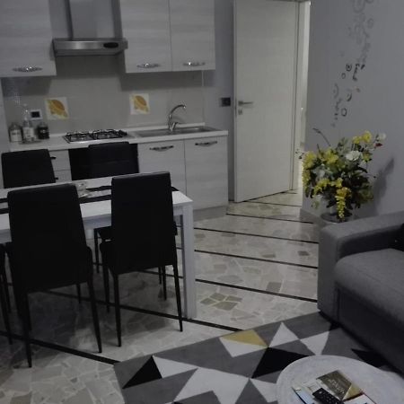 Ylli House Sanremo公寓 外观 照片