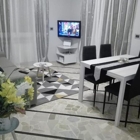 Ylli House Sanremo公寓 外观 照片